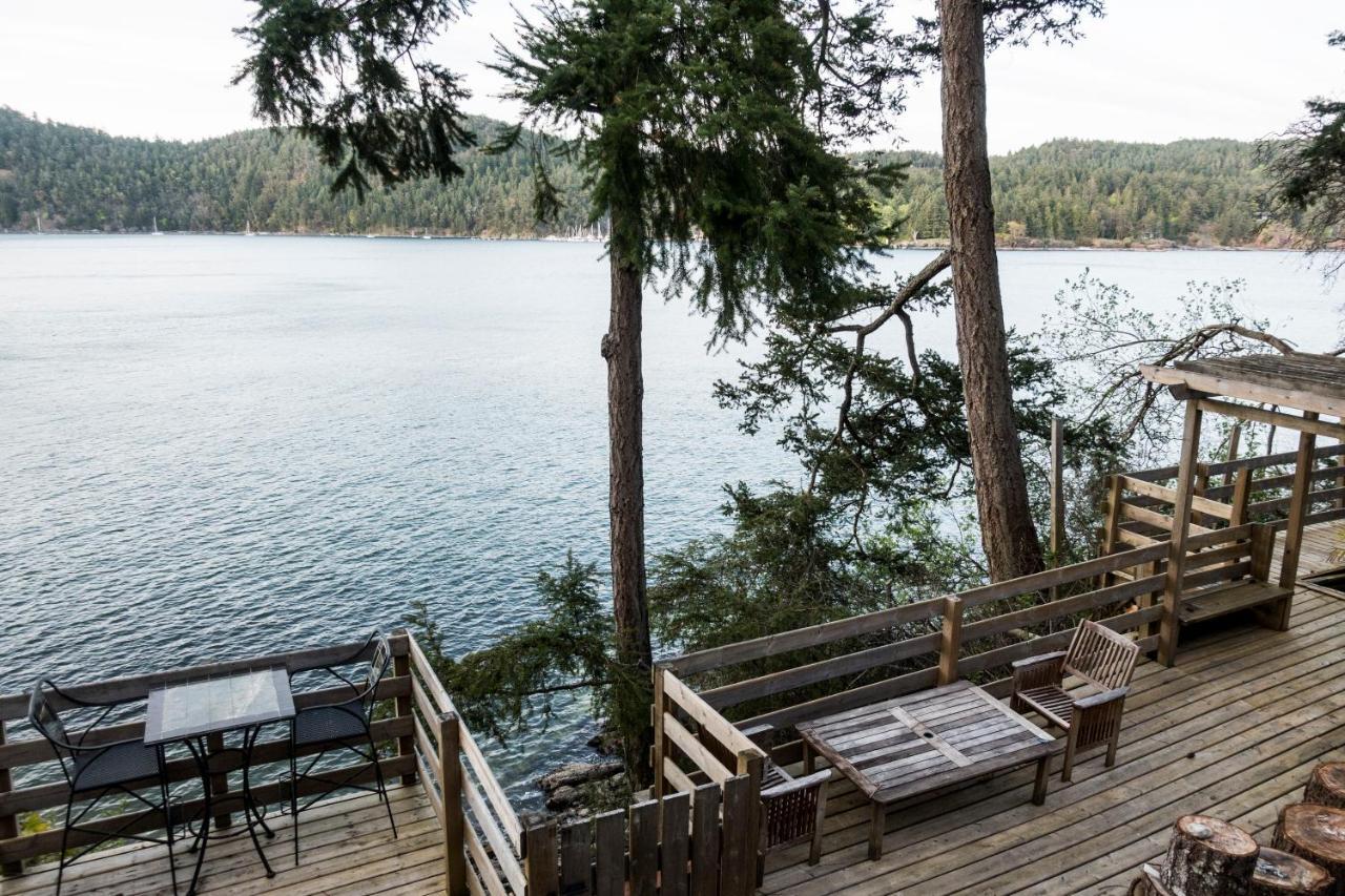 Shangrila Waterfront Vacation Home Bedwell Harbour Extérieur photo